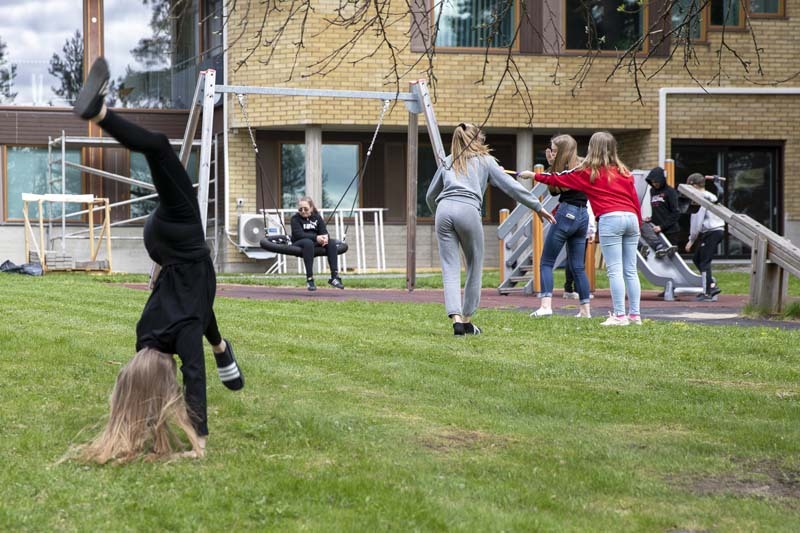 Härmälän koululaiset