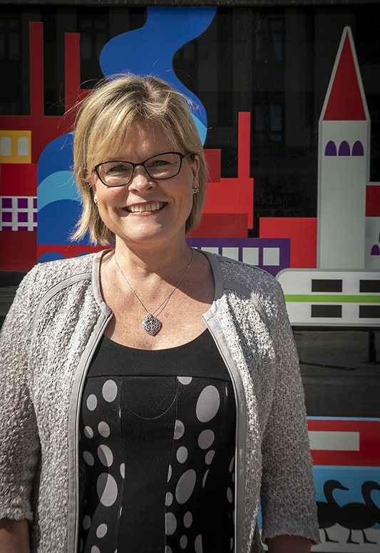 Kansanedustaja ja Tampereen seurakuntien luottamushenkilö Sari Tanus.