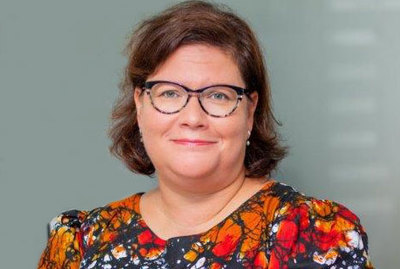 Henkilökuva naisesta.